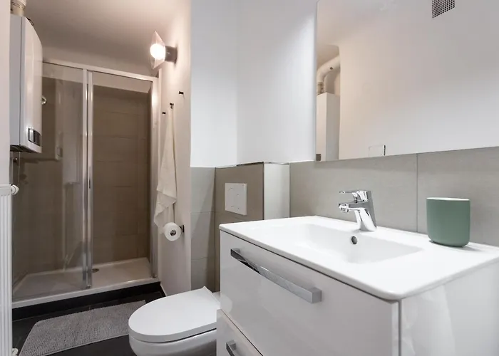 Chic 1-bed By Canal Walk To Historic Centre * Viena
