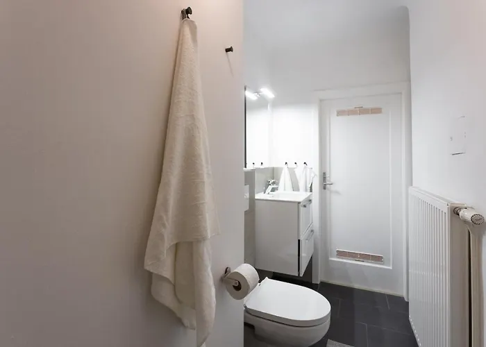 Apartamento Chic 1-bed By Canal Walk To Historic Centre *